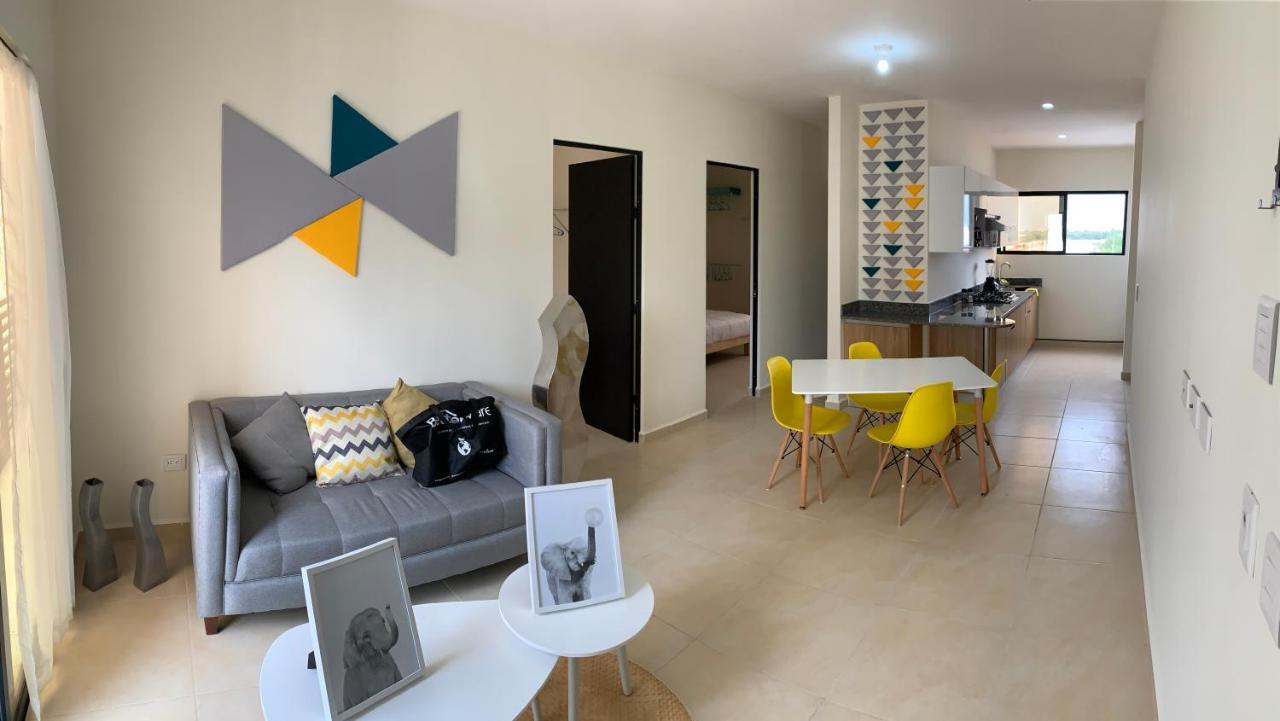 Yellowsub Apartments Cancún Exteriör bild