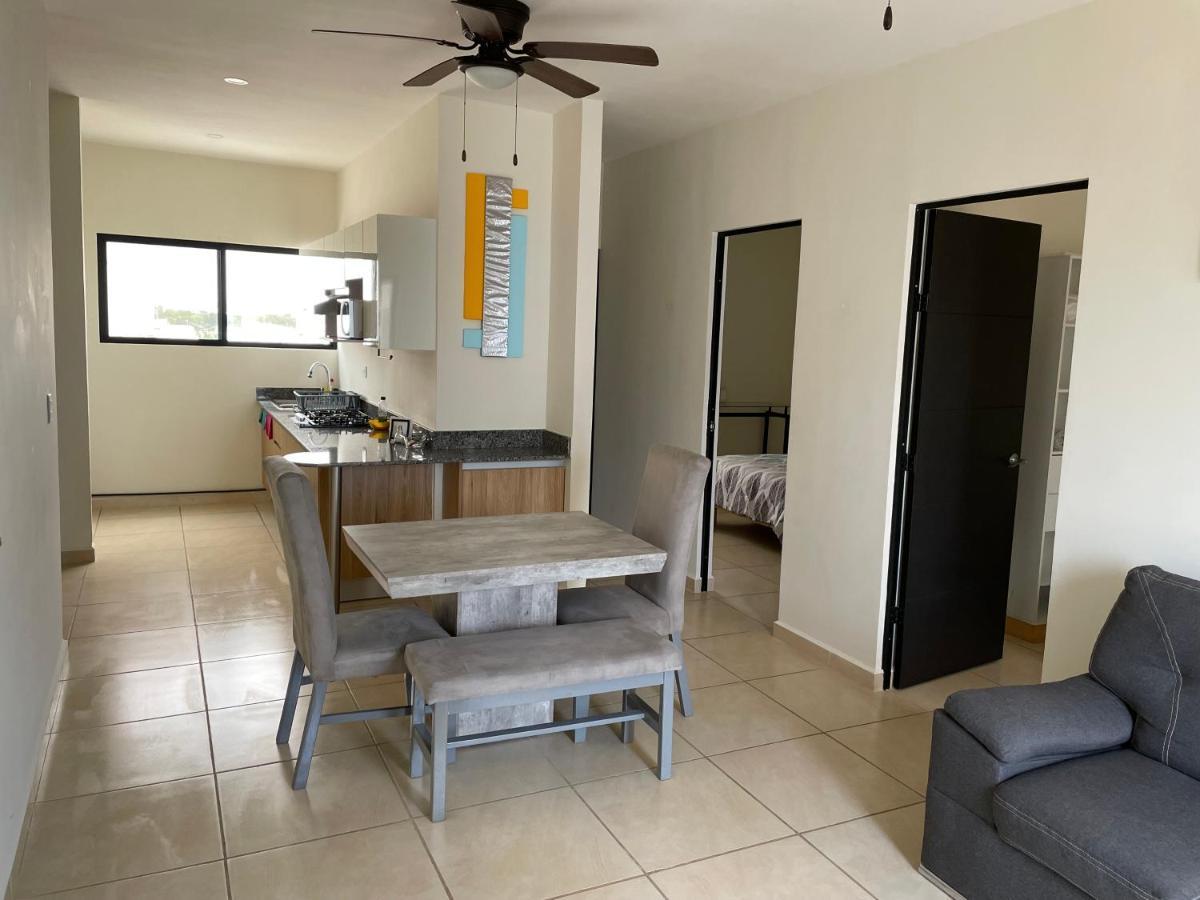 Yellowsub Apartments Cancún Exteriör bild